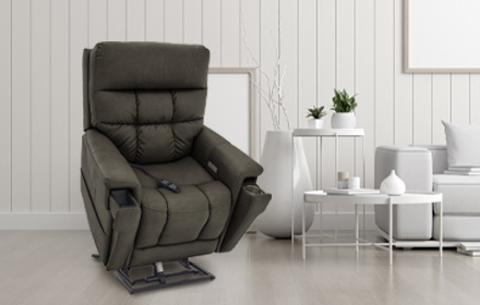 https://www.pridemobility.com/images/why-pride-power-lift-recliners/power-lift-recliners-luxurious-fabrics-infinity-collection.jpg